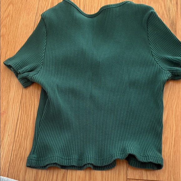 Forest Green Ribbed V-Neck Tee - Picture 4 of 4